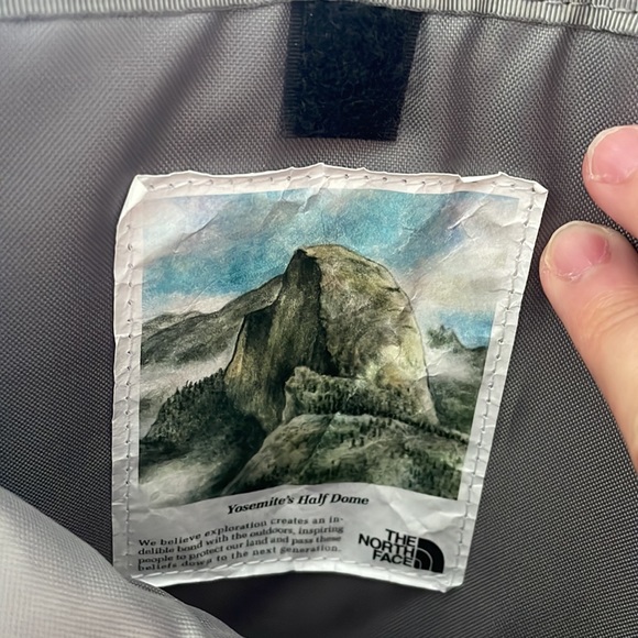 ✨SOLD ✨ North Face Berkeley Tote - vintage white - Picture 13 of 15